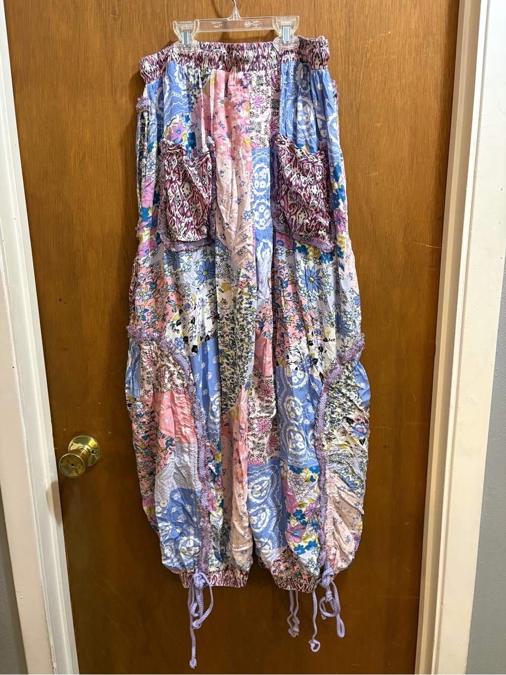 Everyday Chic Boutique POL Spring Haze Tie Pants - Picture 3 of 4
